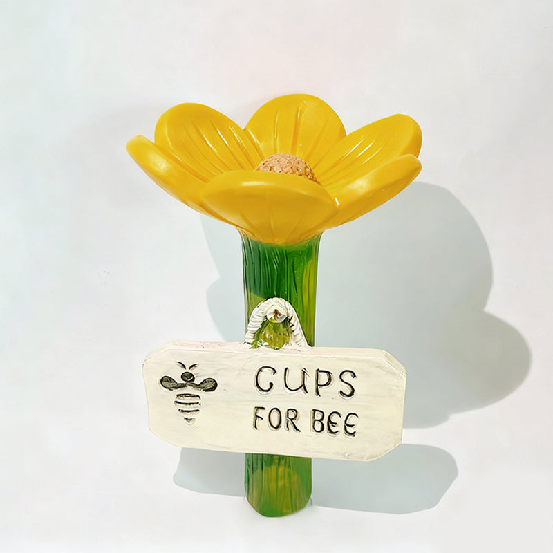 ⏳Limited time 50% off🐝Flower-shaped water station for bees💧
